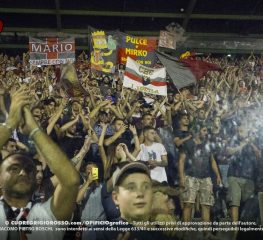 Padova, i tifosi grigiorossi entrano al 19′