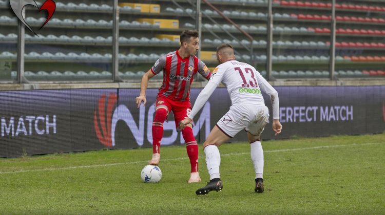 Gol Will Tear Us Apart (again?)