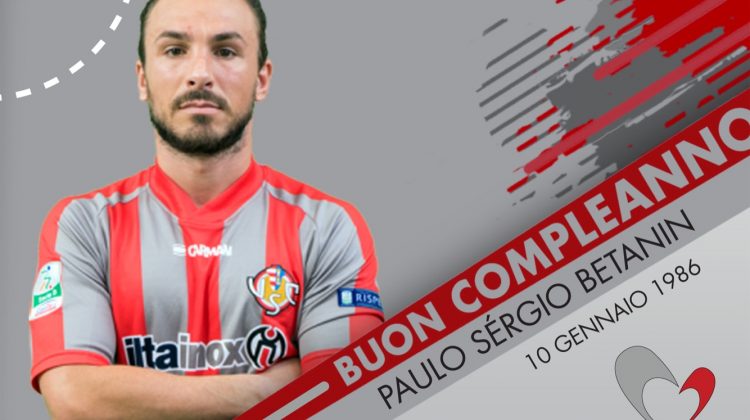 Tanti auguri di buon compleanno a Paulinho!