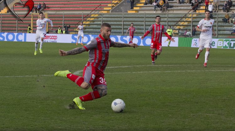 Cremo, Carretta ricoverato per appendicite