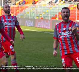 Cremonese-Lecce, i convocati di Pecchia. C’è Ceravolo