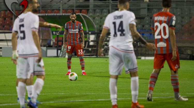 Serie B, Cosenza-Ascoli 2-1. Calabresi a -4