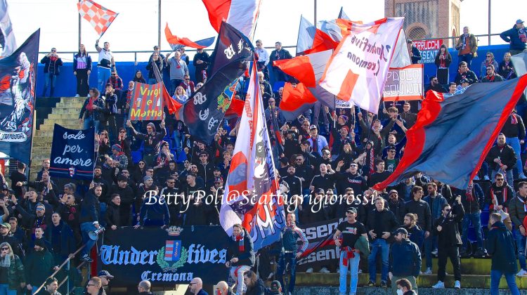 Cremonese-Pordenone, le foto dei tifosi grigiorossi