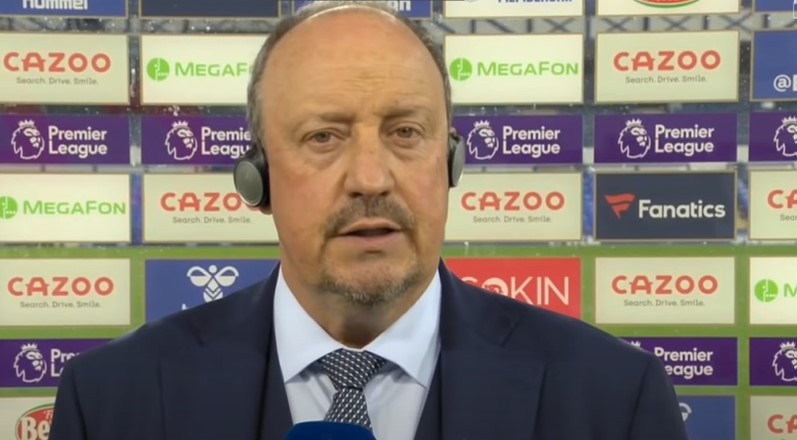 Benitez: «Orgoglioso di Pecchia, a volte guardo la Cremo»