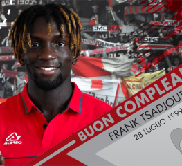 Tanti auguri a Frank Tsadjout, attaccante grigiorosso!