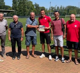 Consegnato a Ciofani il libro “L’ultimo gol di Tiglio” dedicato ad Attilio Tassi