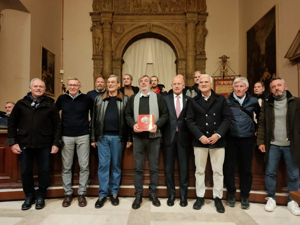 Giorgio Barbieri presenta il libro “US Cremonese, la StoriA”