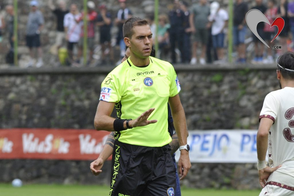 Cremonese-Crotone, la designazione arbitrale