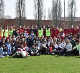 Mattinata grigiorossa per gli alunni delle medie di Castelleone