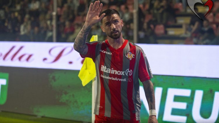 Le pagelle – Buonaiuto ci prova. De Luca, mancano i gol