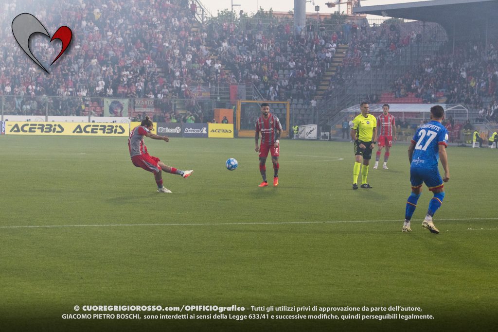 Cremonese, Castagnetti salta il derby per un problema muscolare