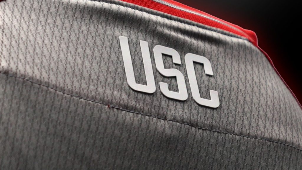 Cremonese, svelata la divisa home 2024-2025: ecco le immagini