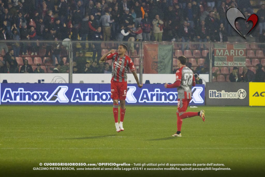 Cremonese, Zanimacchia e Pickel richiesti in Serie B