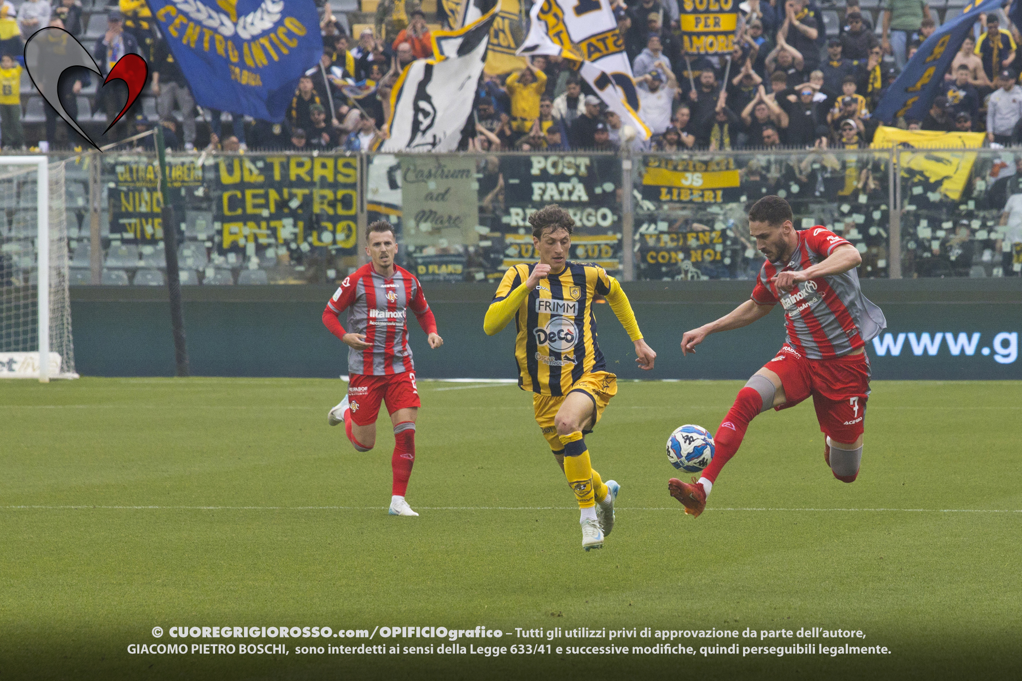 Cremonese, non solo Venezia per Azzi: spunta un’altra squadra di Serie B