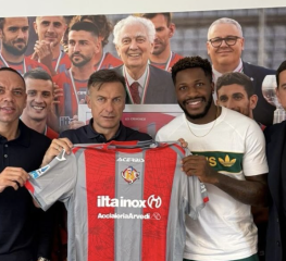 Cremonese, imminente l’ufficialità di Moumbagna