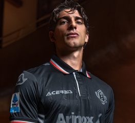 Cremonese, svelata la terza maglia