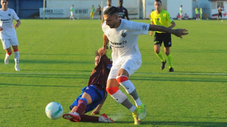 Cremonese, Pezzella entra in diffida contro il Napoli